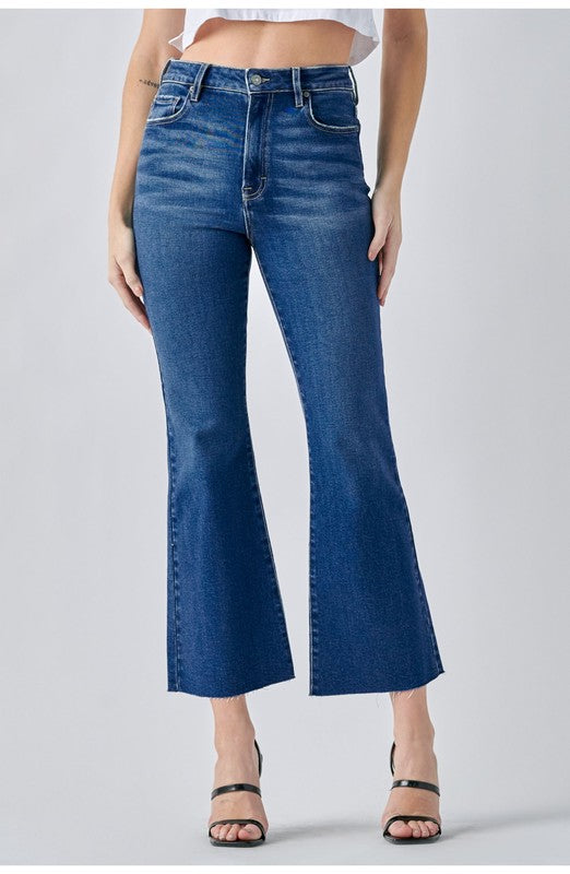 HIDDEN HAPPI MEDIUM DARK WASH CLEAN CROP FLARE AVA