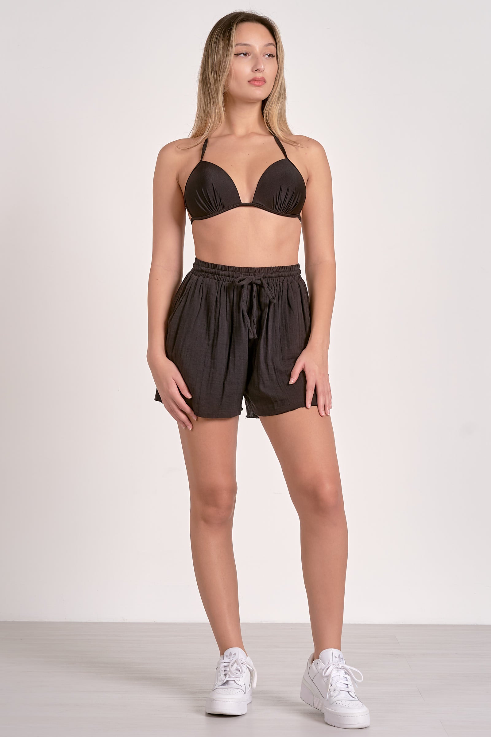 ELAN BLACK DRAWSTRING SHORTS RAW